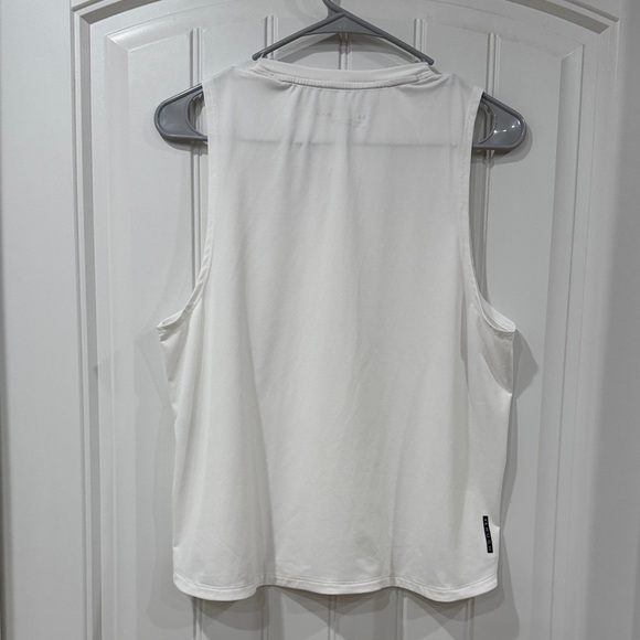NWOT Under Armour Rush Women's White Tank Top - Picture 6 of 7